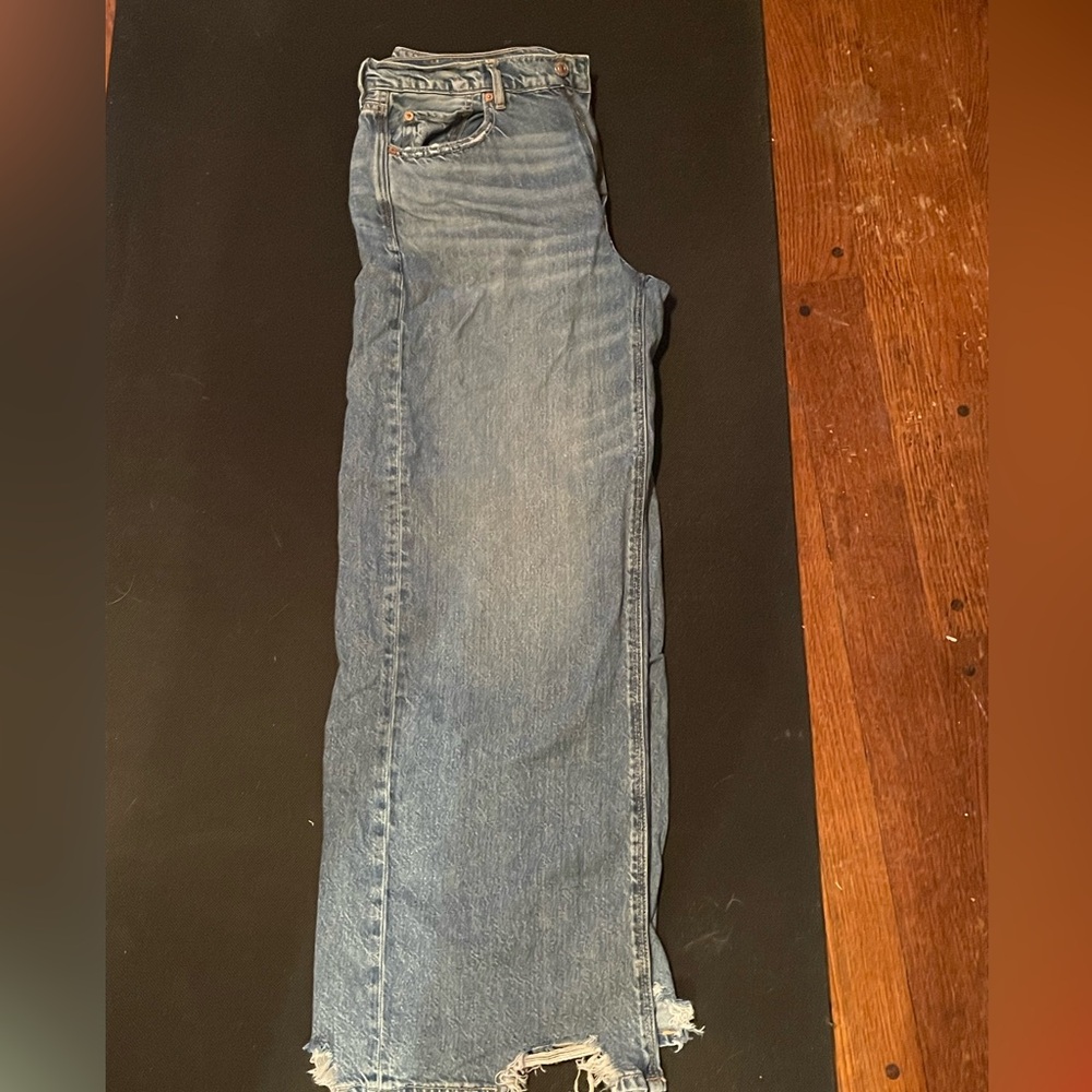 American Eagle Jeans - Picture 2 of 4